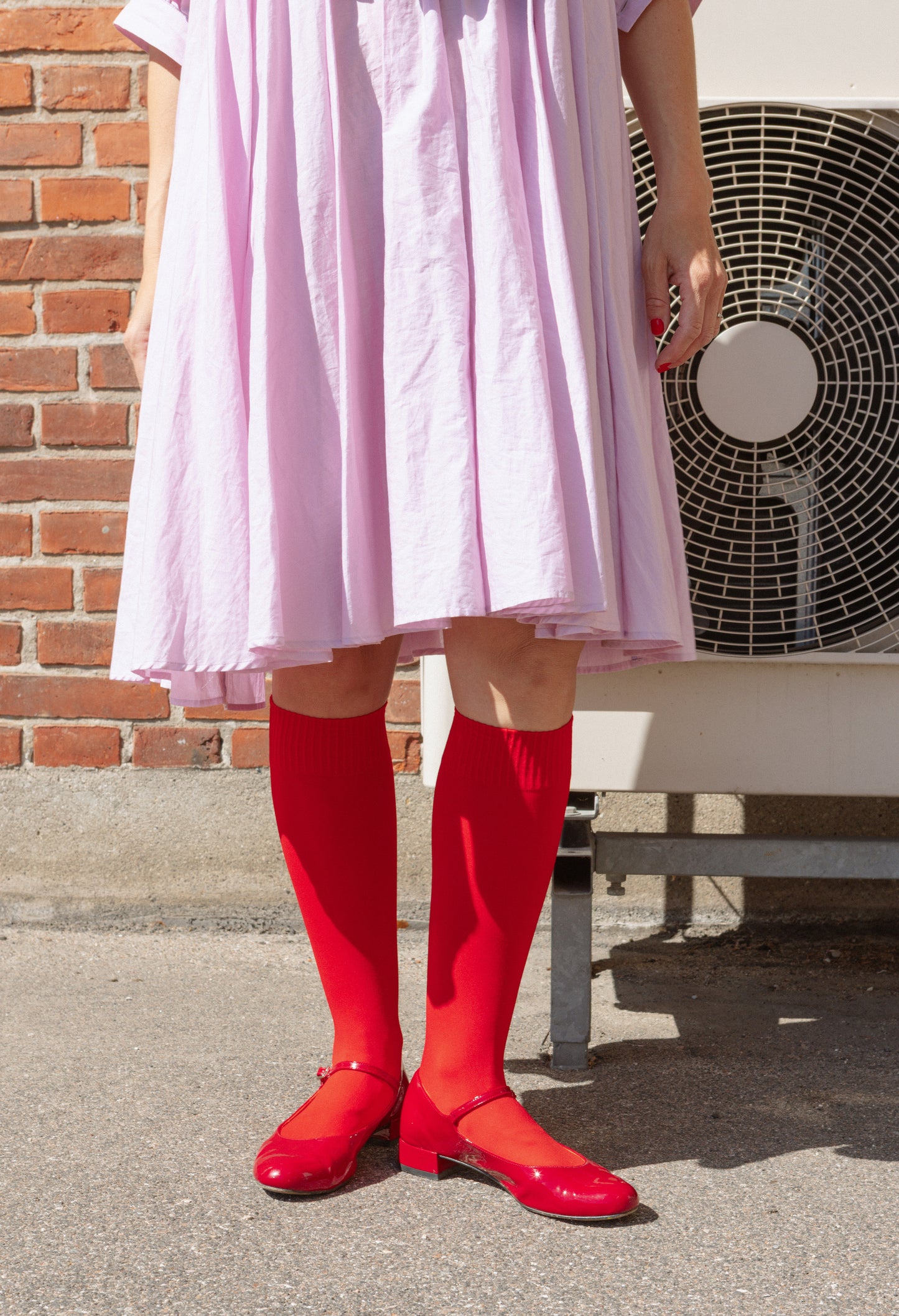 Lady Red - Odd Knee Socks