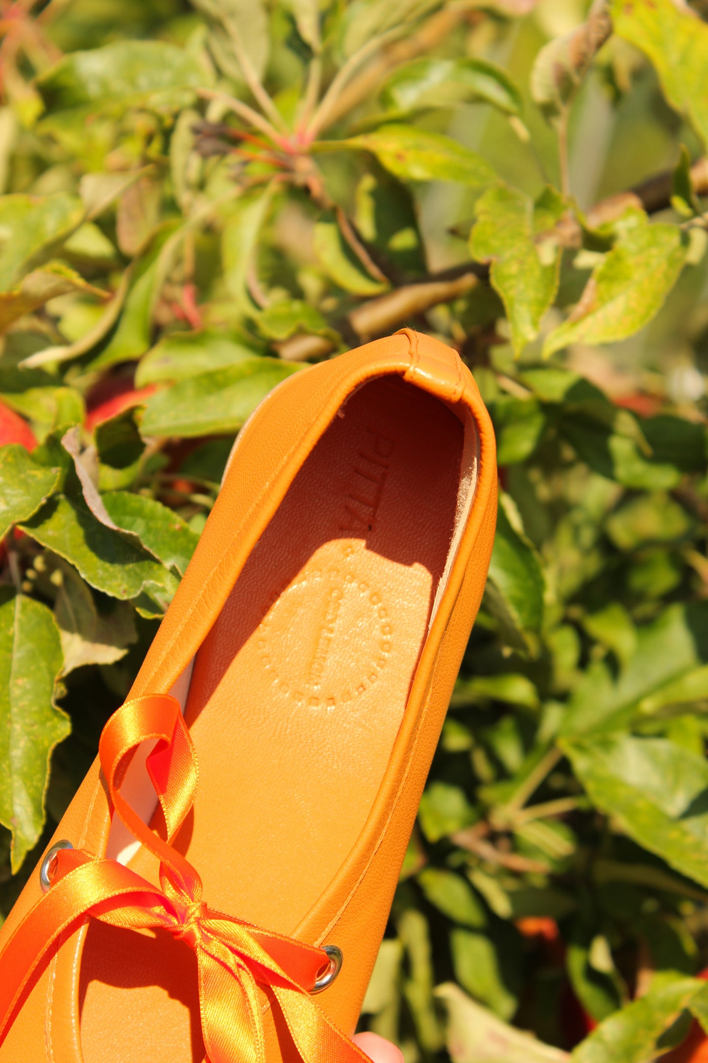 Odd Lemon x Pitta Ballet Flats - Orange Cream