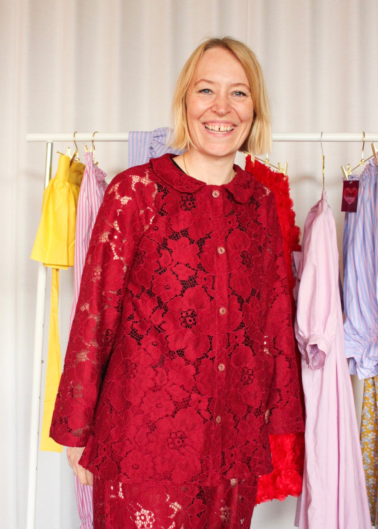 Prysselius Lace Shirt - Butterfly Burgundy