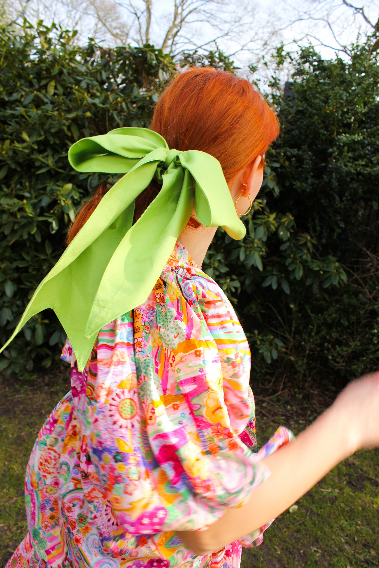 Betsy Bow - Avocado