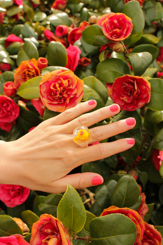 ODD LEMON x VIVIAN ALARCÓN Glass Ring - Burning Buttercup