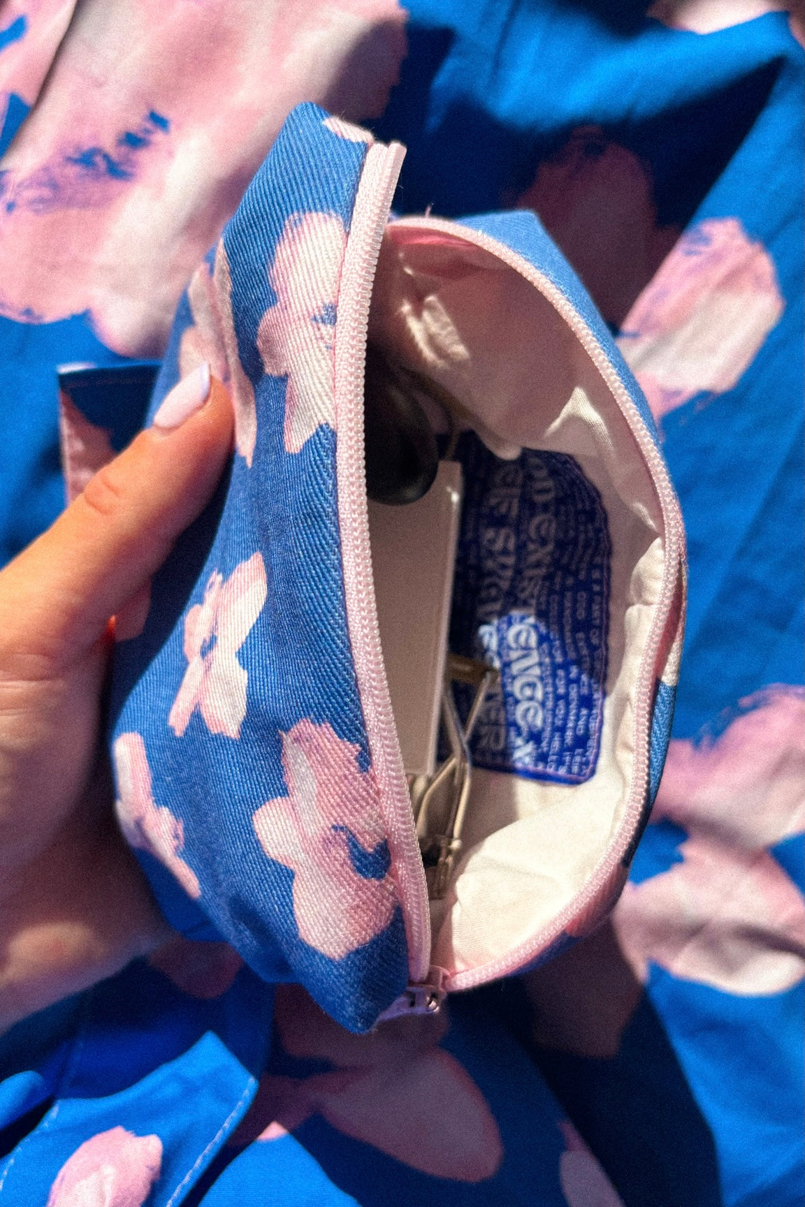 Verona Beauty Bag - Himmelblomst