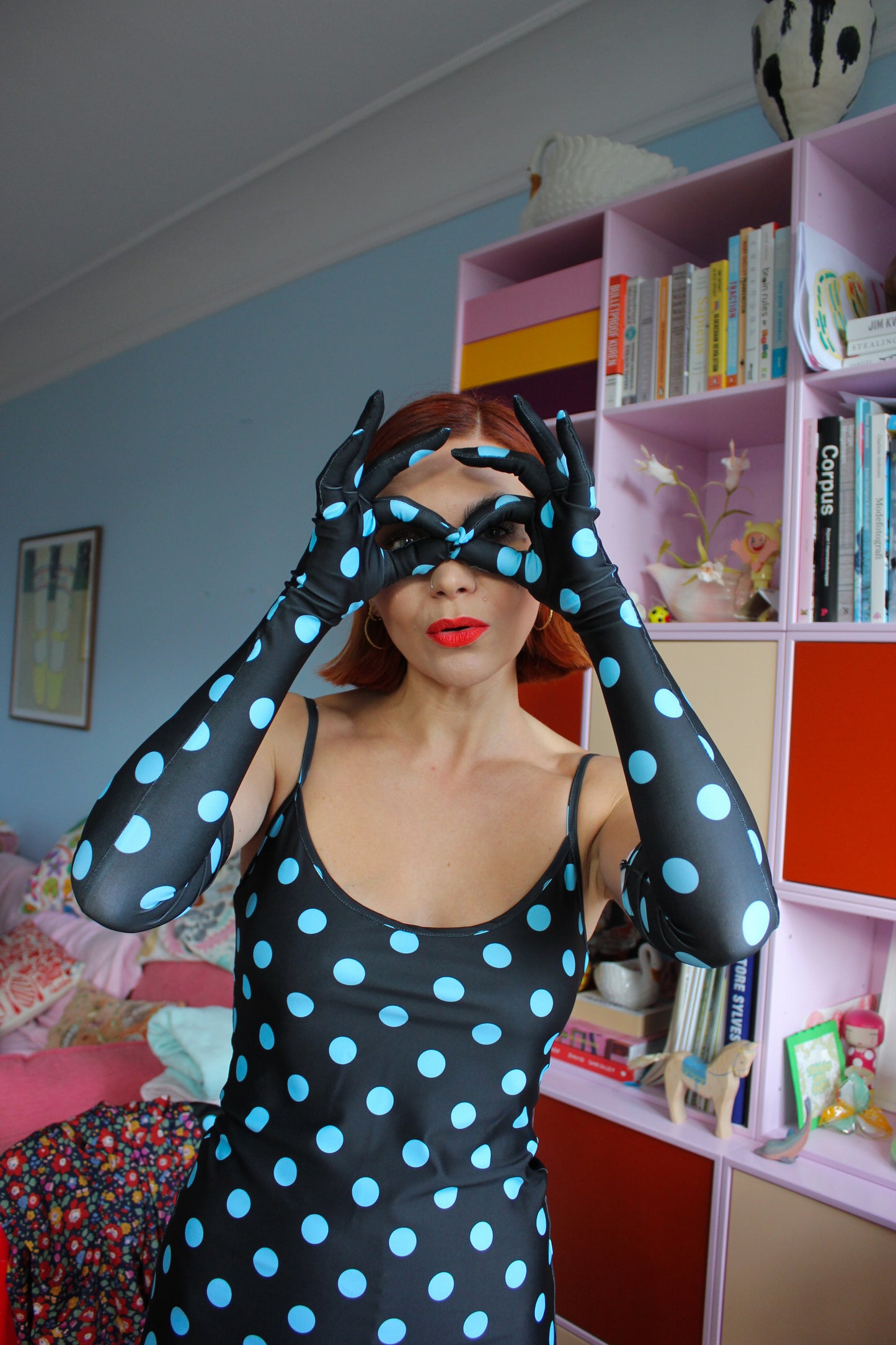 Lola Gloves - Moon Dance Dots