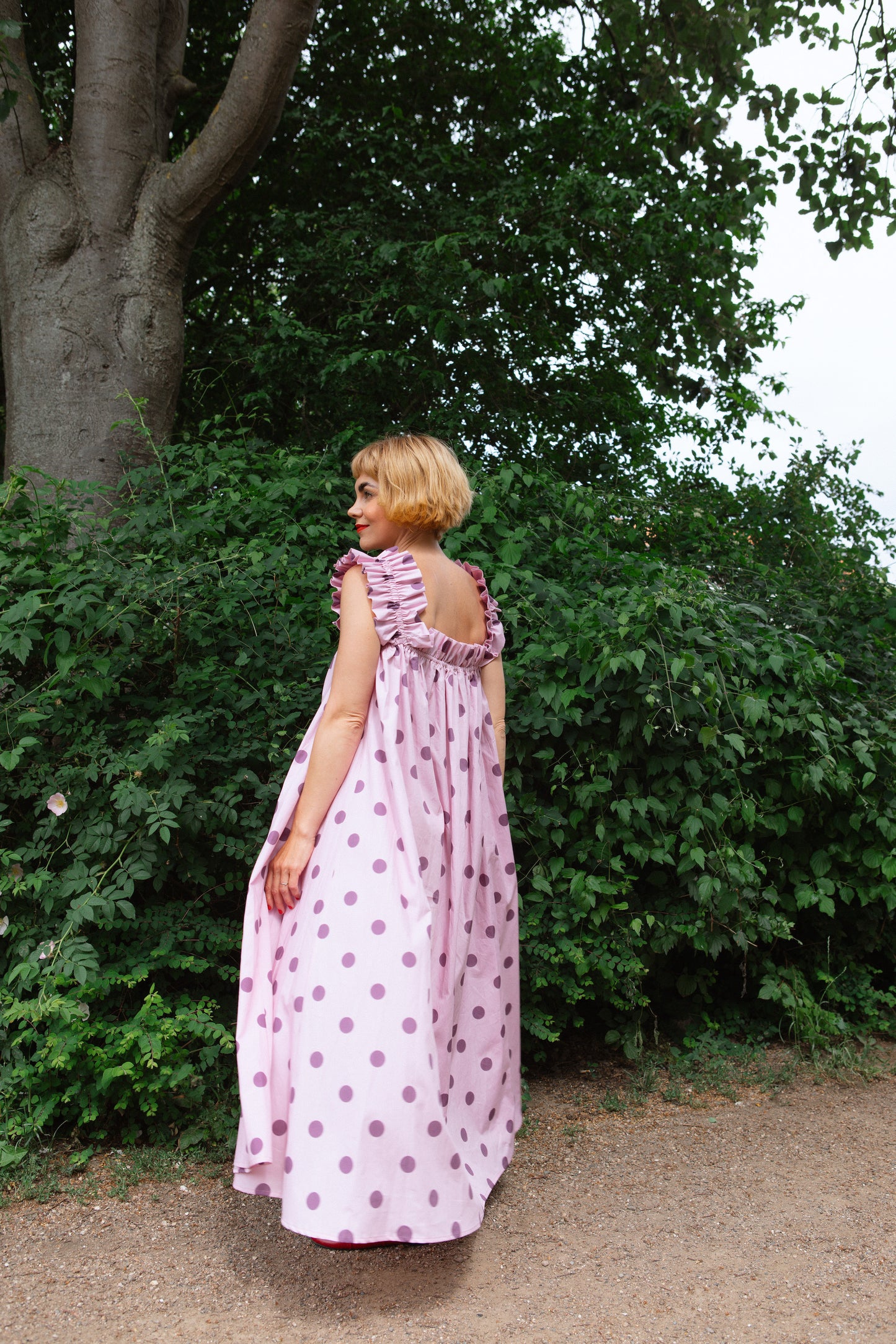 Water Lily Dress - Berry Picking