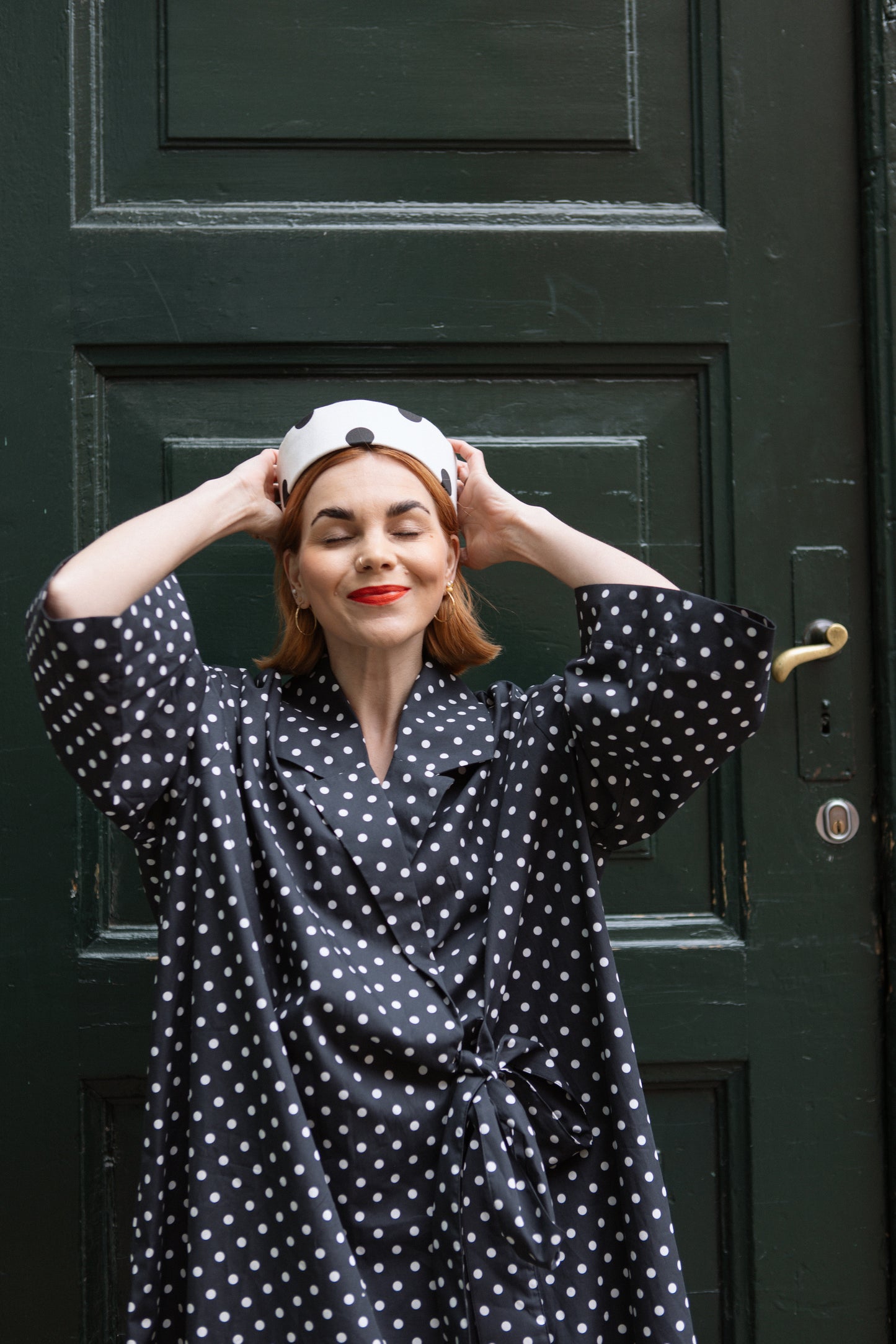 The Odd Hat - Polka Noir