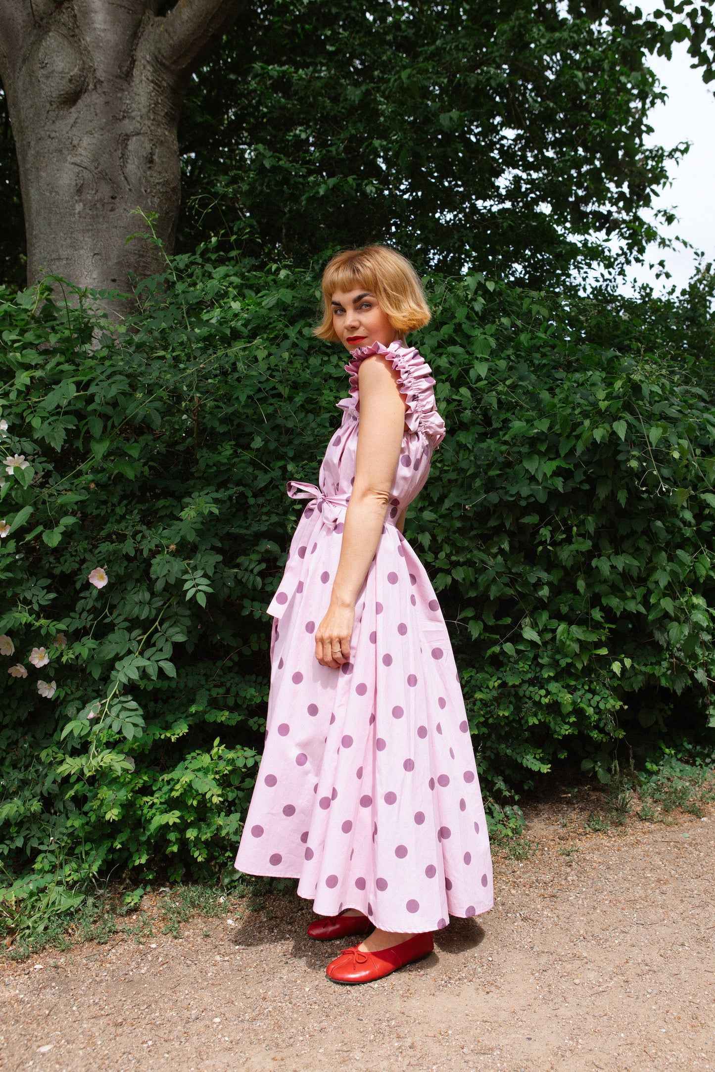 Water Lily Dress - Berry Picking