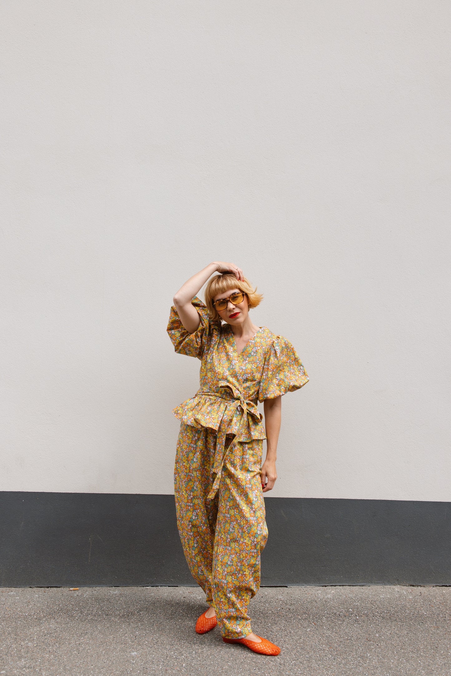 Hug Me Top - Dancing Marigold