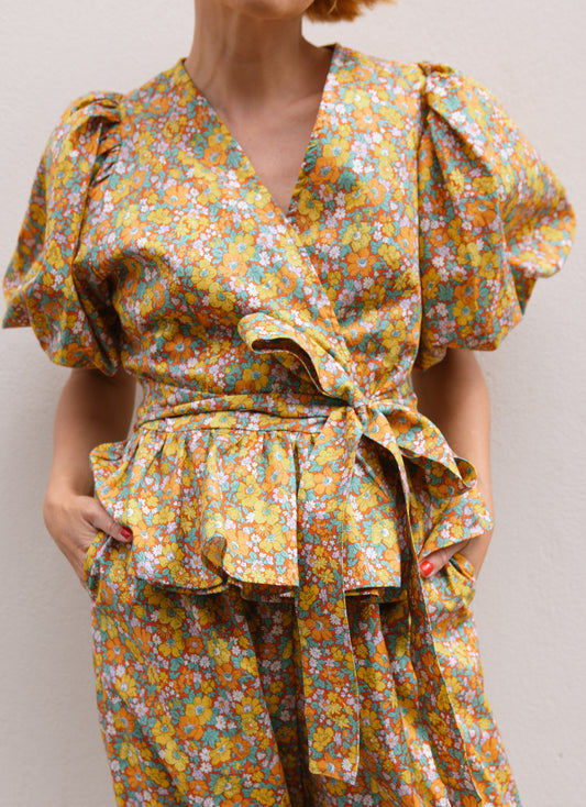 Hug Me Top - Dancing Marigold