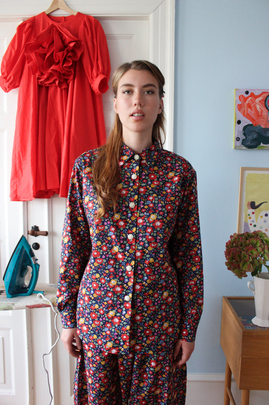 Tone of Eternity Shirt - Midnight Blue Flowers