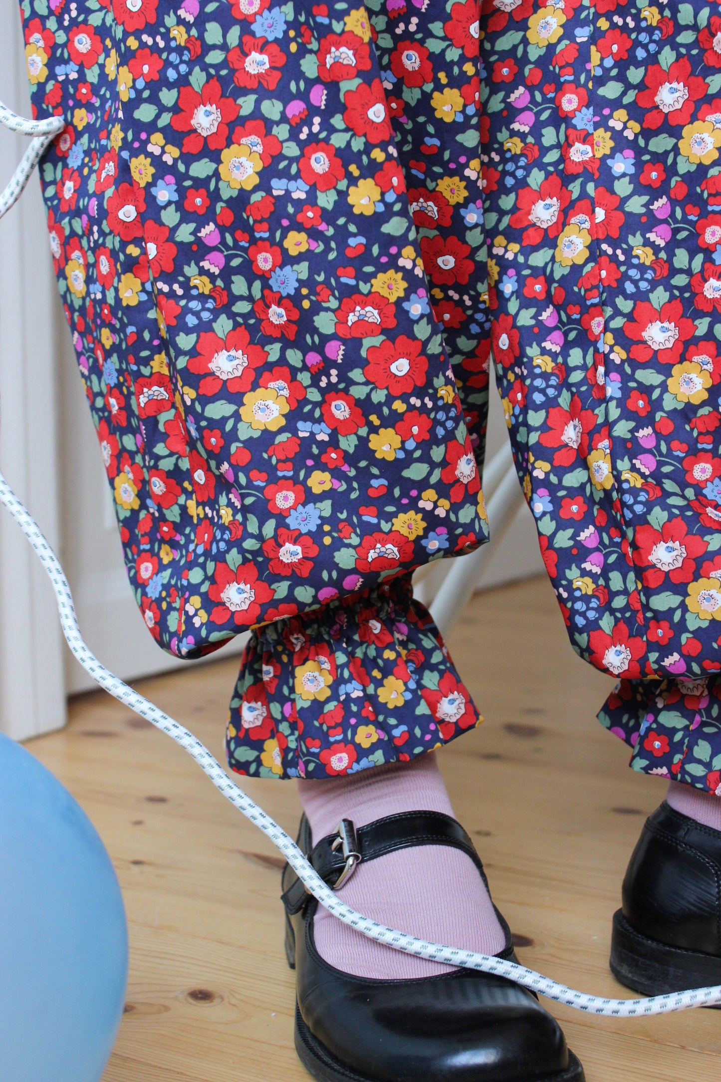 Nancy Mamelukes - Midnight Blue Flowers