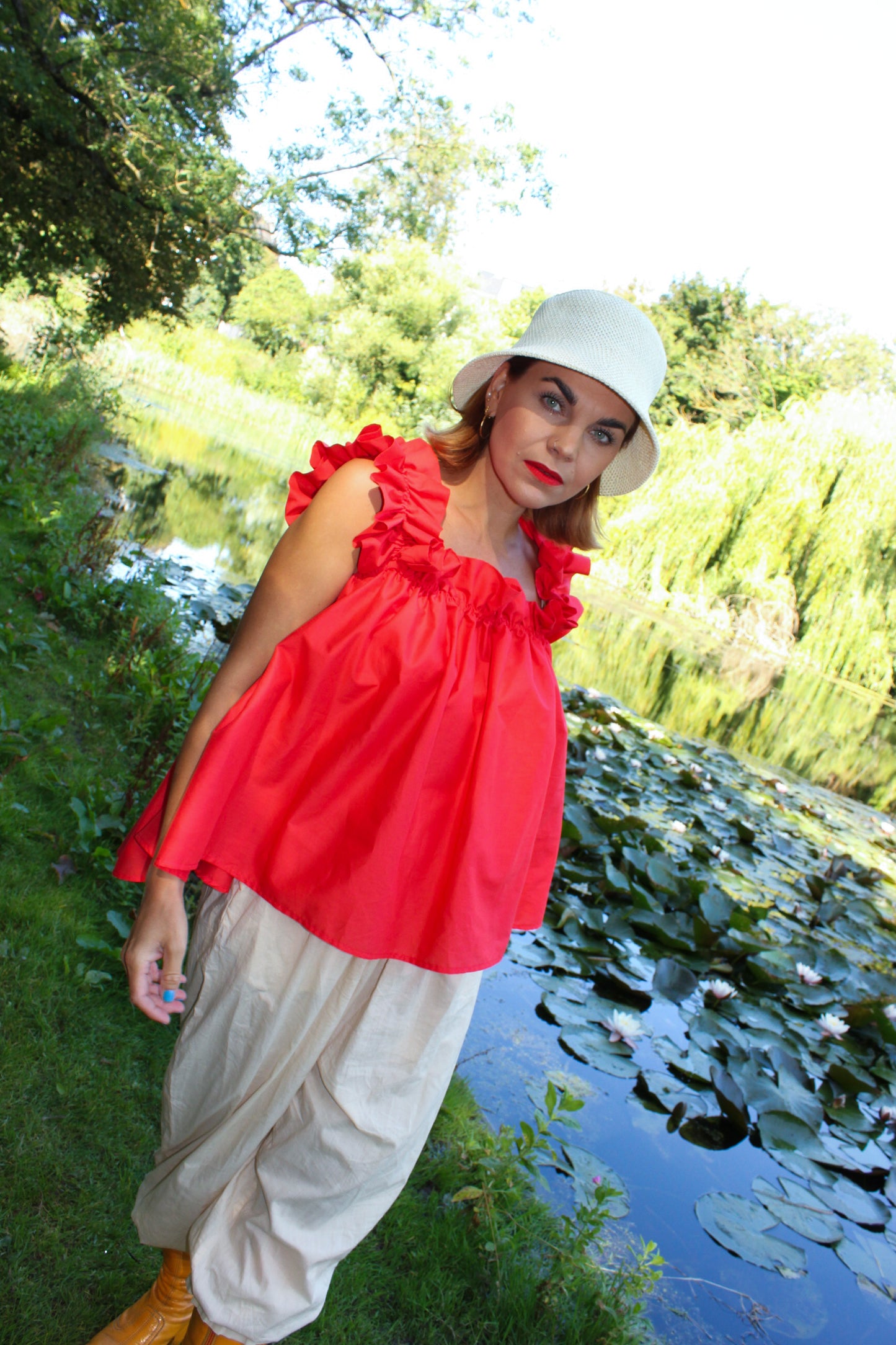 Water Lily Ruffle Top - Poppy Red