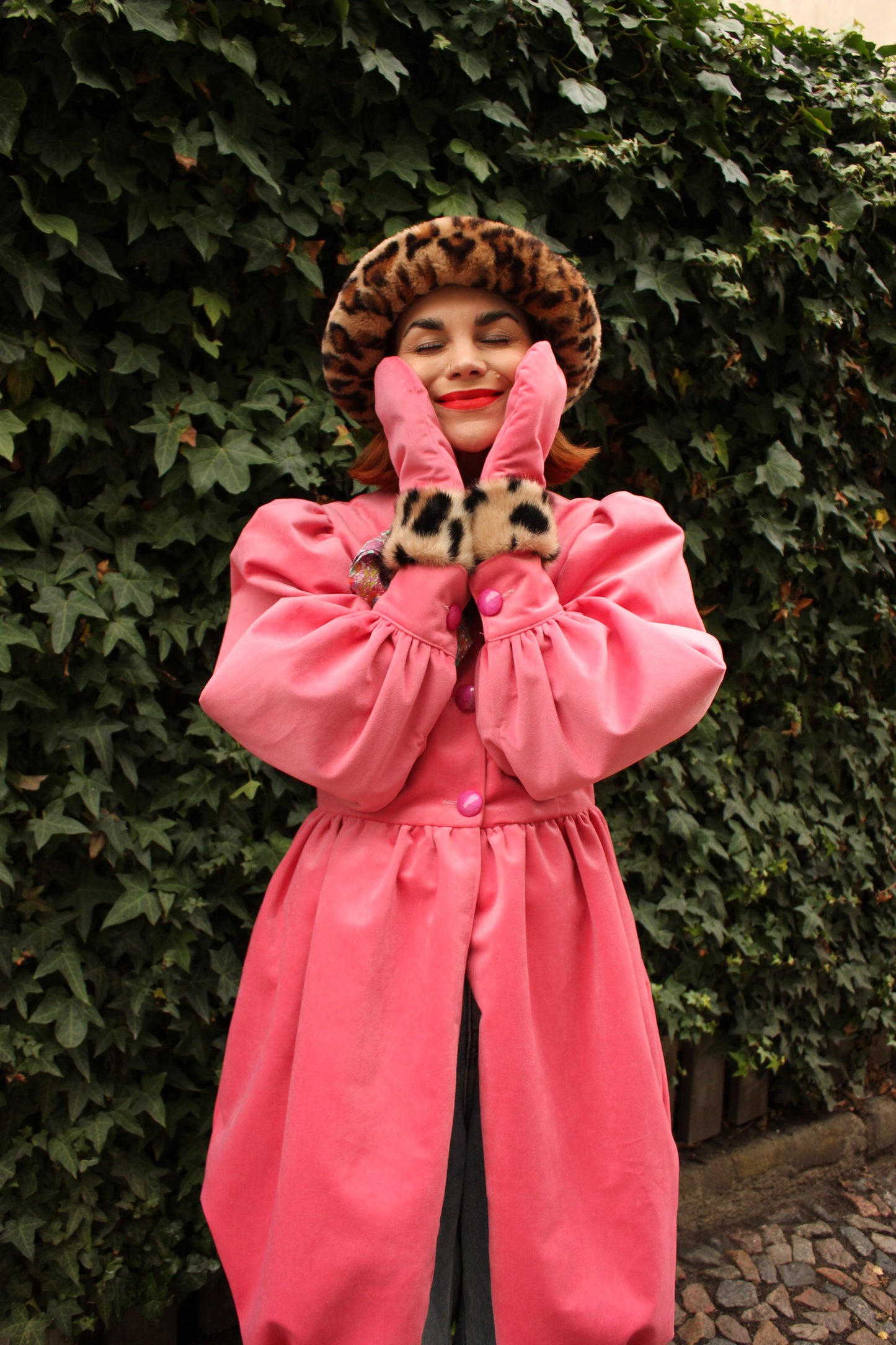 Yvonne Mittens - Velvet Romance