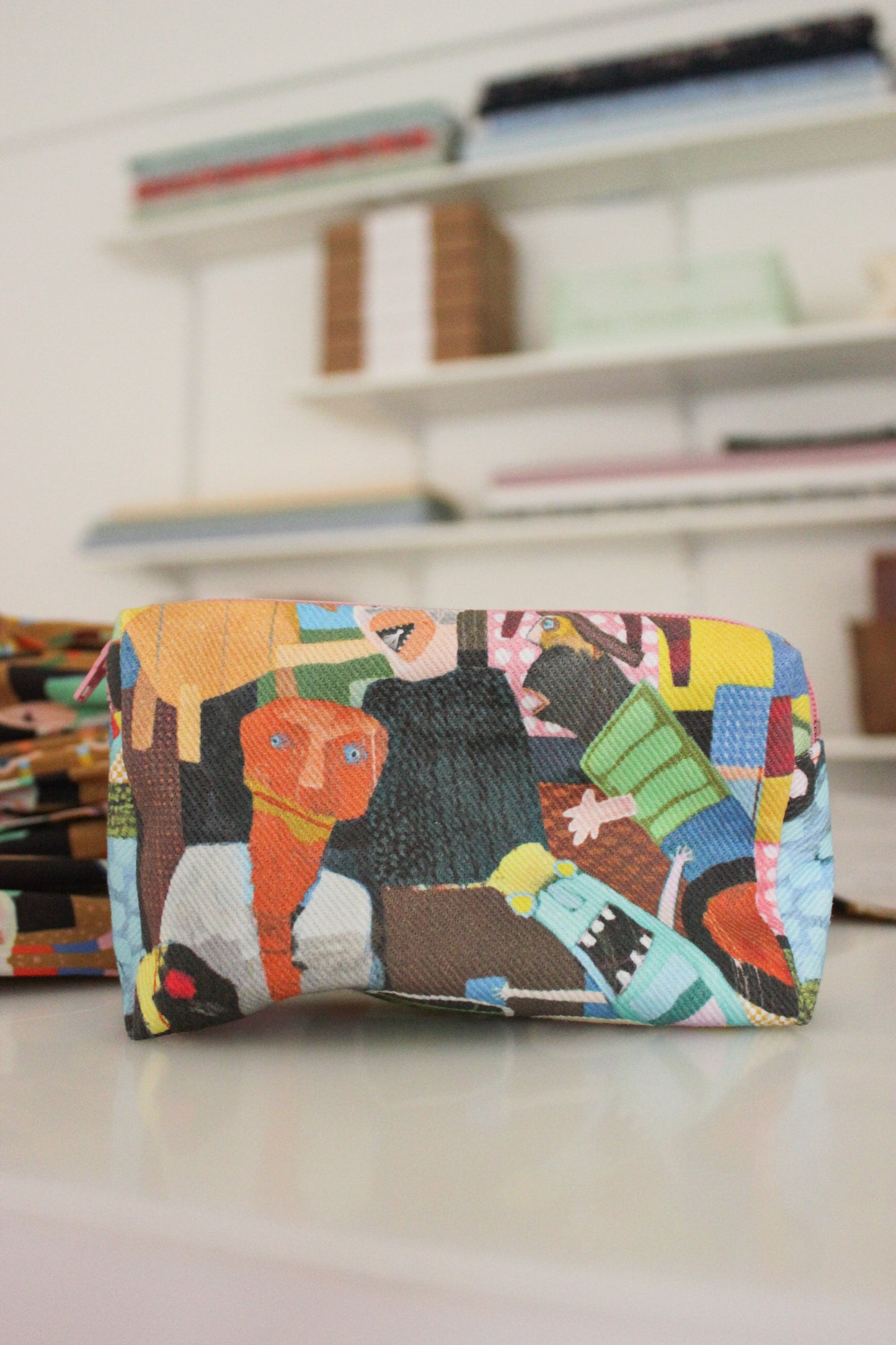 Verona Beauty Bag - Livet Er Et Kludetæppe READY TO SHIP